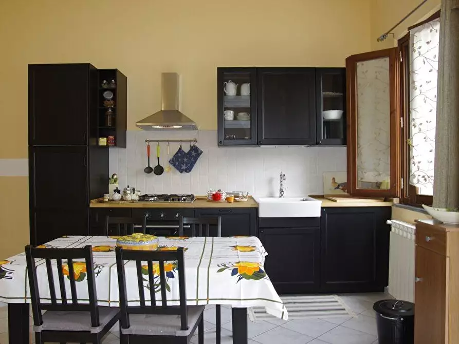 Immagine 25 di Villetta a schiera in vendita  a Cascina