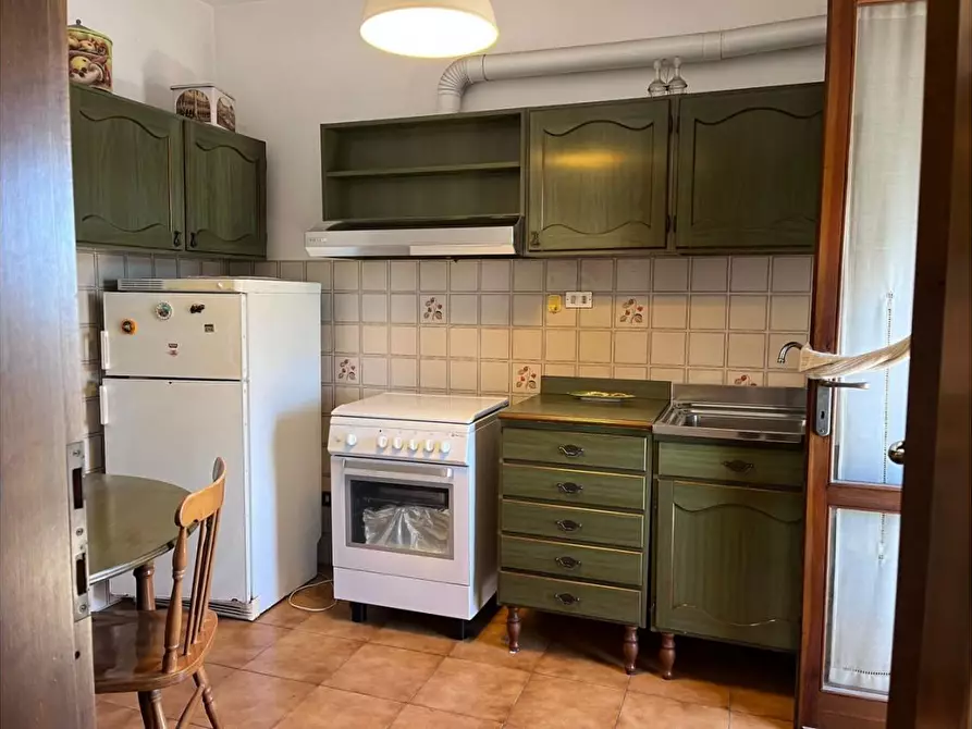 Immagine 7 di Mansarda in vendita  a Viareggio