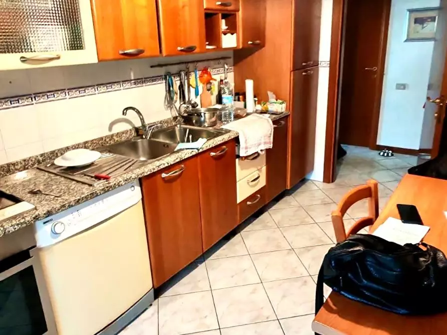 Immagine 14 di Appartamento in vendita  a Massa