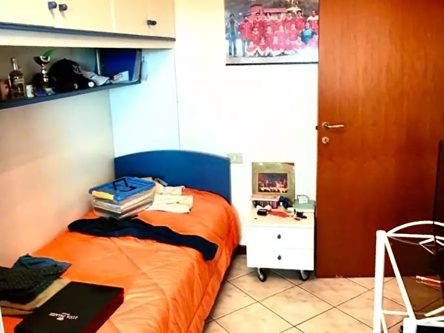 Immagine 10 di Appartamento in vendita  a Massa