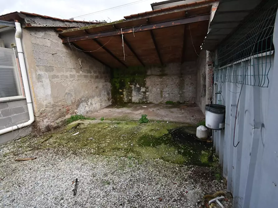 Immagine 7 di Casa indipendente in vendita  a Vecchiano