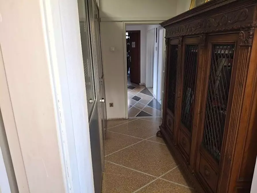 Immagine 7 di Ufficio in affitto  a Pisa