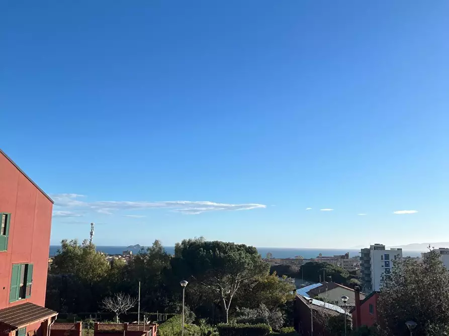 Immagine 29 di Villetta a schiera in vendita  a Piombino