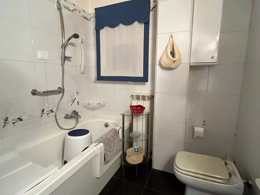 Immagine 25 di Villetta a schiera in vendita  a Piombino