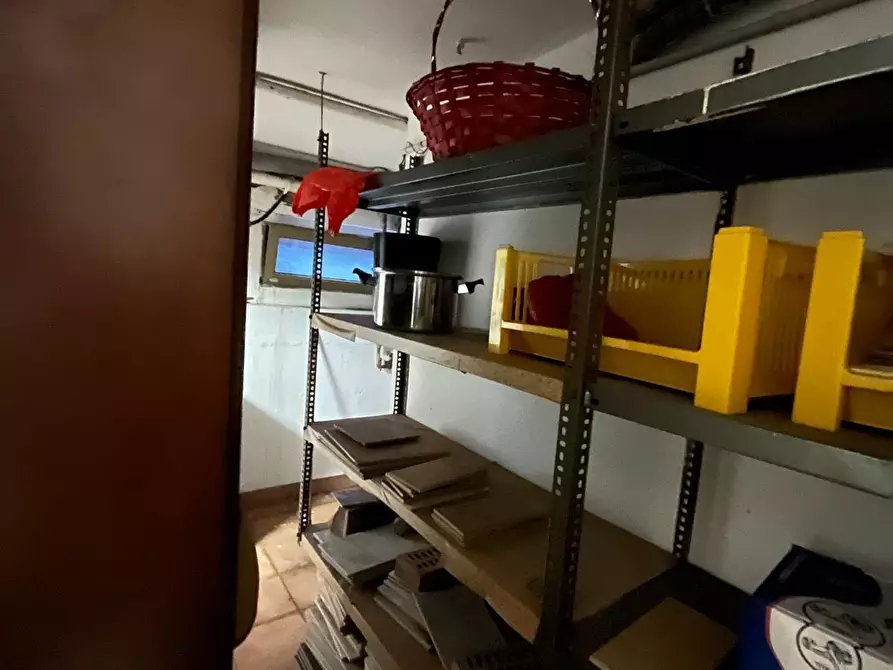 Immagine 41 di Villetta a schiera in vendita  a Piombino