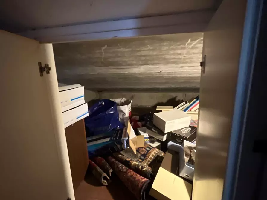 Immagine 35 di Villetta a schiera in vendita  a Piombino