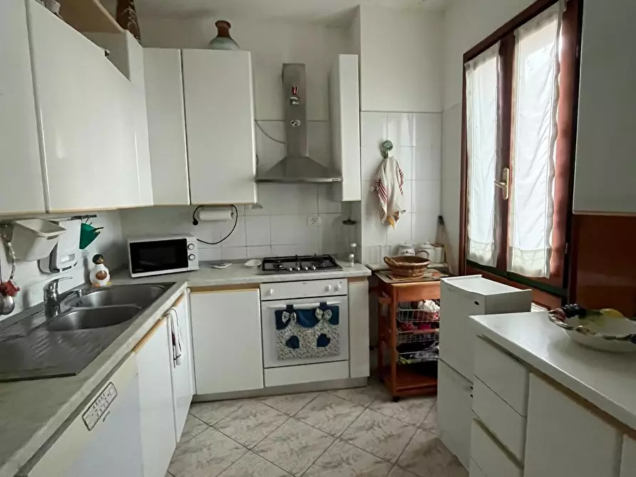 Immagine 13 di Villetta a schiera in vendita  a Piombino