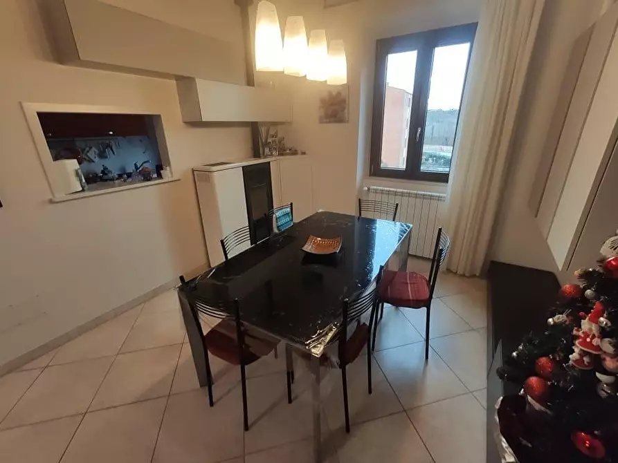 Immagine 7 di Appartamento in vendita  a Siena