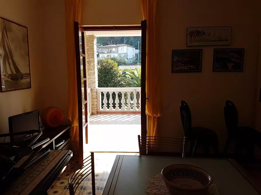 Immagine 17 di Appartamento in vendita  a Rio