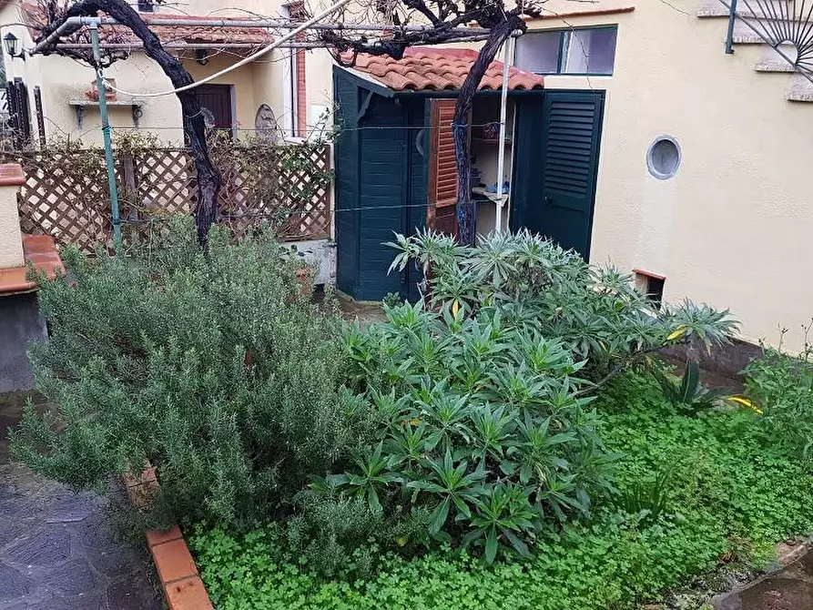 Immagine 69 di Appartamento in vendita  a Rio