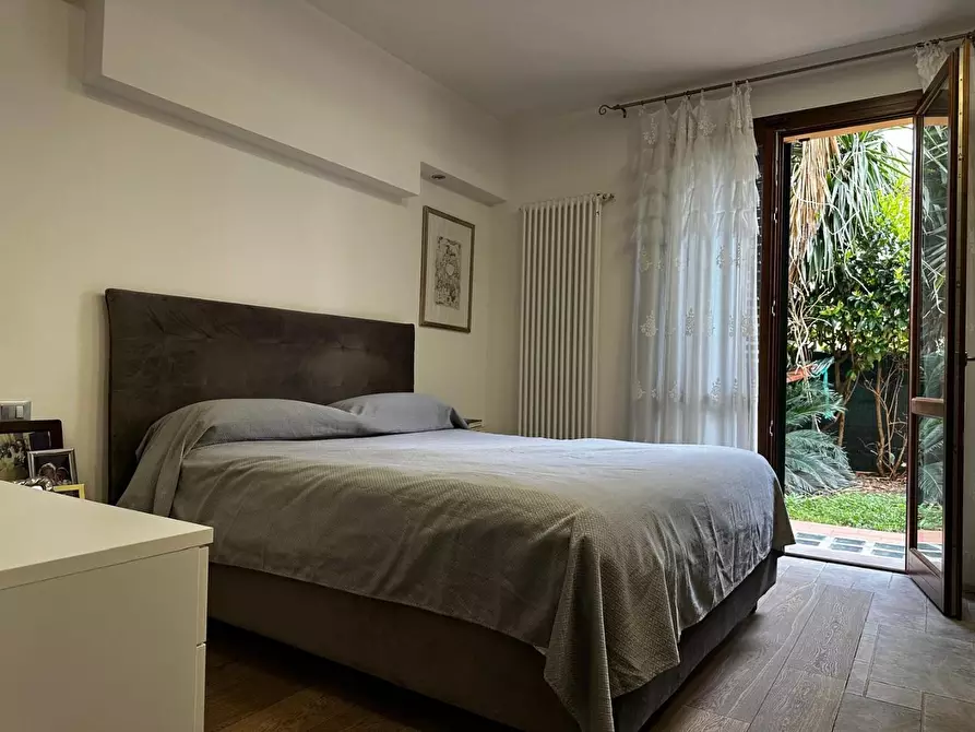 Immagine 4 di Casa quadrifamiliare in vendita  a Rosignano Marittimo