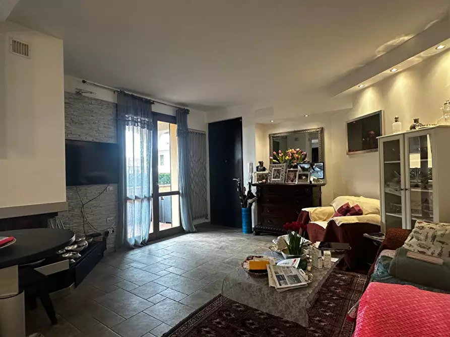 Immagine 3 di Casa quadrifamiliare in vendita  a Rosignano Marittimo