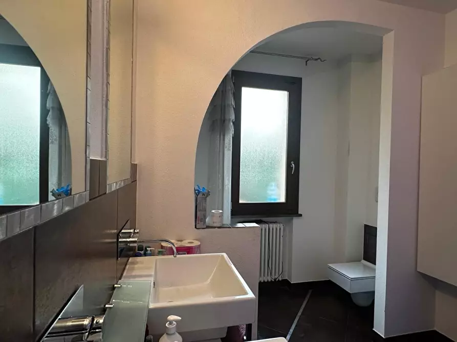Immagine 8 di Casa quadrifamiliare in vendita  a Rosignano Marittimo
