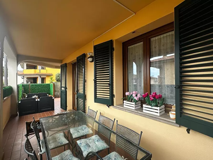 Immagine 2 di Casa quadrifamiliare in vendita  a Rosignano Marittimo