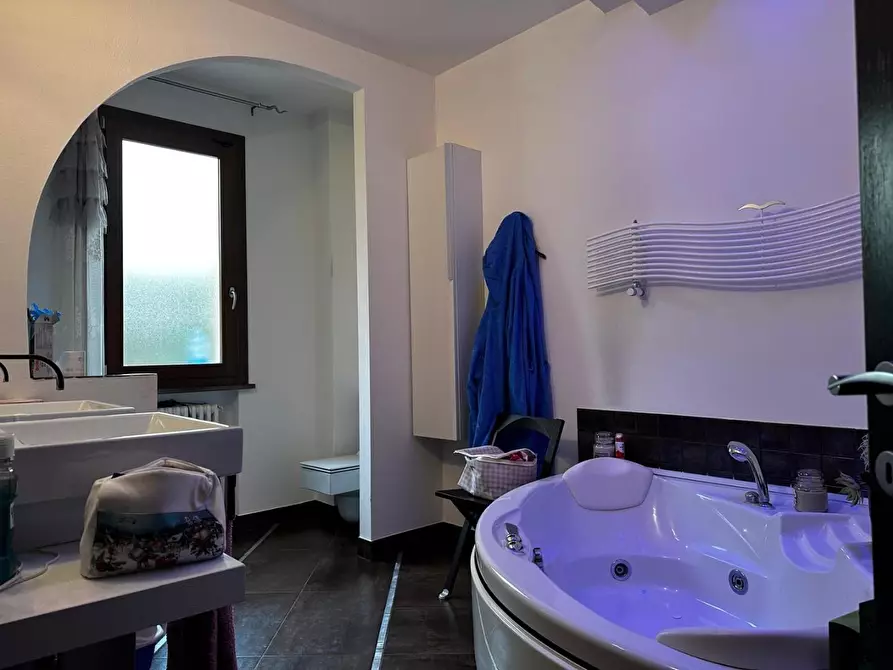 Immagine 7 di Casa quadrifamiliare in vendita  a Rosignano Marittimo