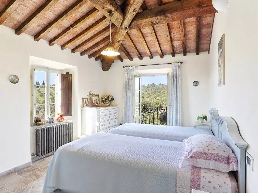 Immagine 7 di Villa in vendita  a Campiglia Marittima