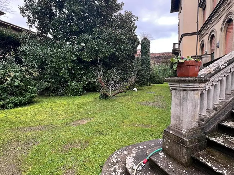 Immagine 38 di Villa in vendita  a Pisa
