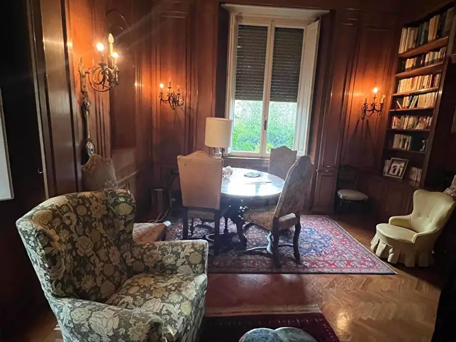 Immagine 34 di Villa in vendita  a Pisa