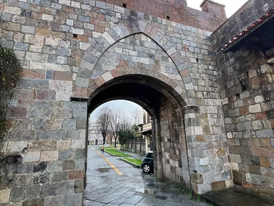 Immagine 50 di Villa in vendita  a Pisa