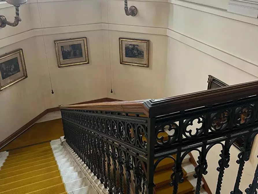 Immagine 30 di Villa in vendita  a Pisa