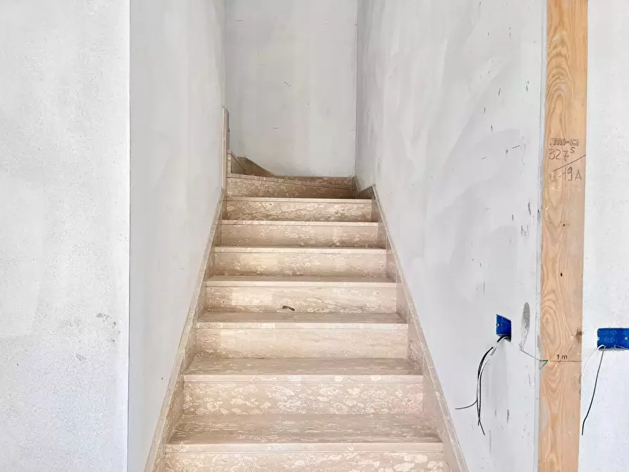 Immagine 10 di Villetta a schiera in vendita  a San Miniato