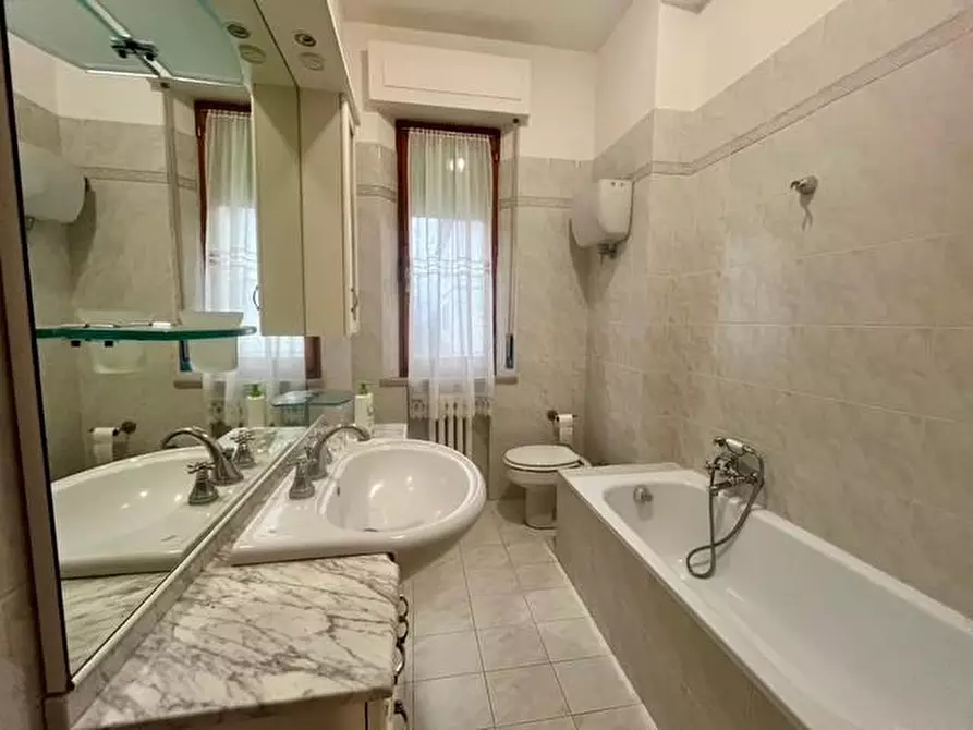 Immagine 17 di Appartamento in vendita  a Asciano