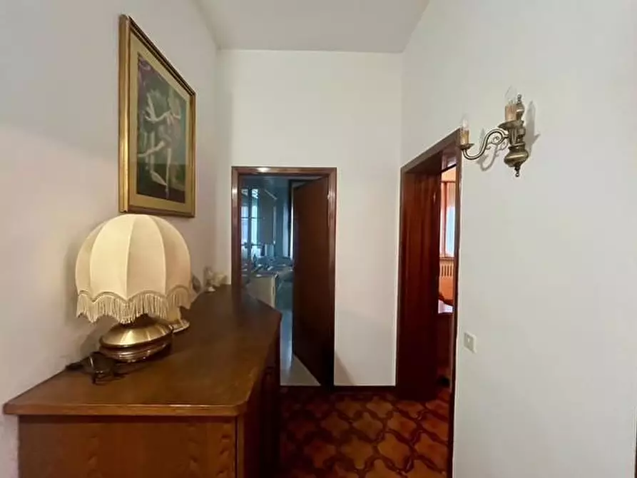 Immagine 16 di Appartamento in vendita  a Asciano