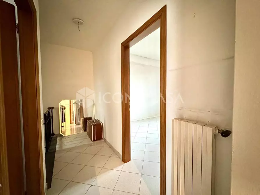 Immagine 17 di Villetta a schiera in vendita  a Pontedera