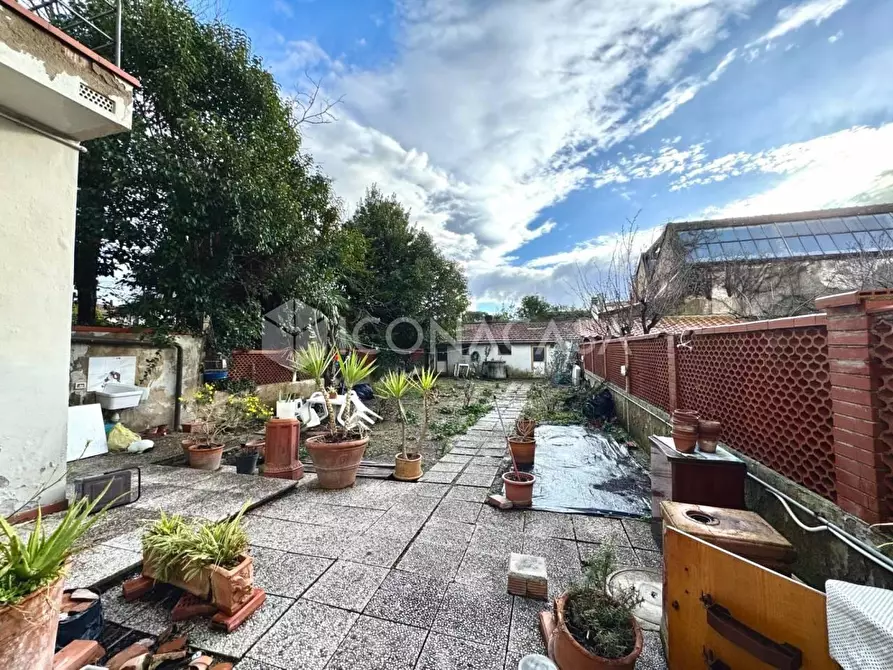 Immagine 20 di Villetta a schiera in vendita  a Pontedera