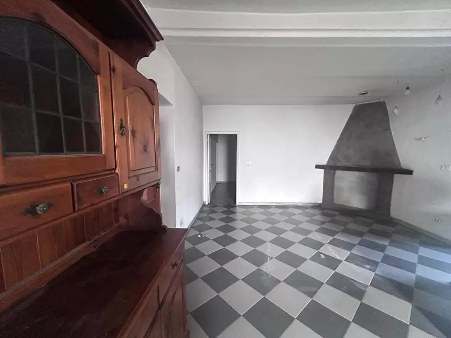 Immagine 8 di Casa semindipendente in vendita  a Fivizzano