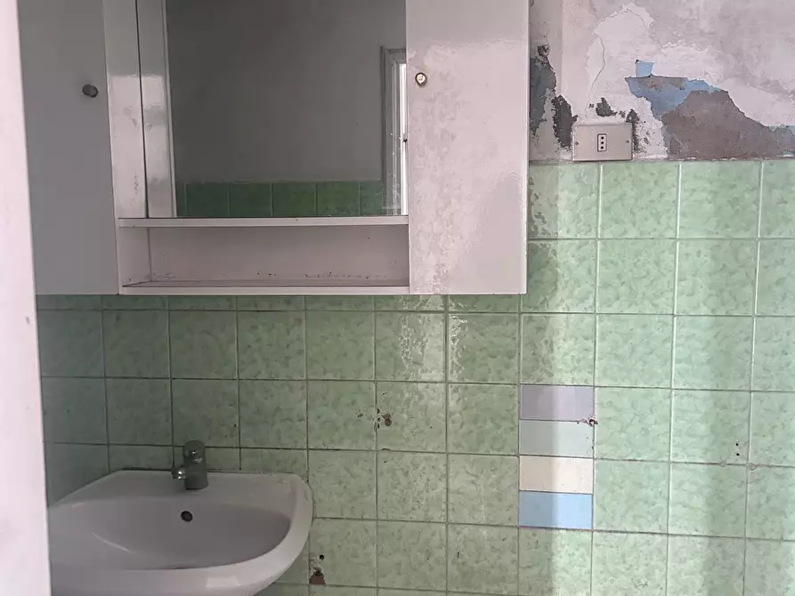 Immagine 4 di Casa semindipendente in vendita  a Fivizzano