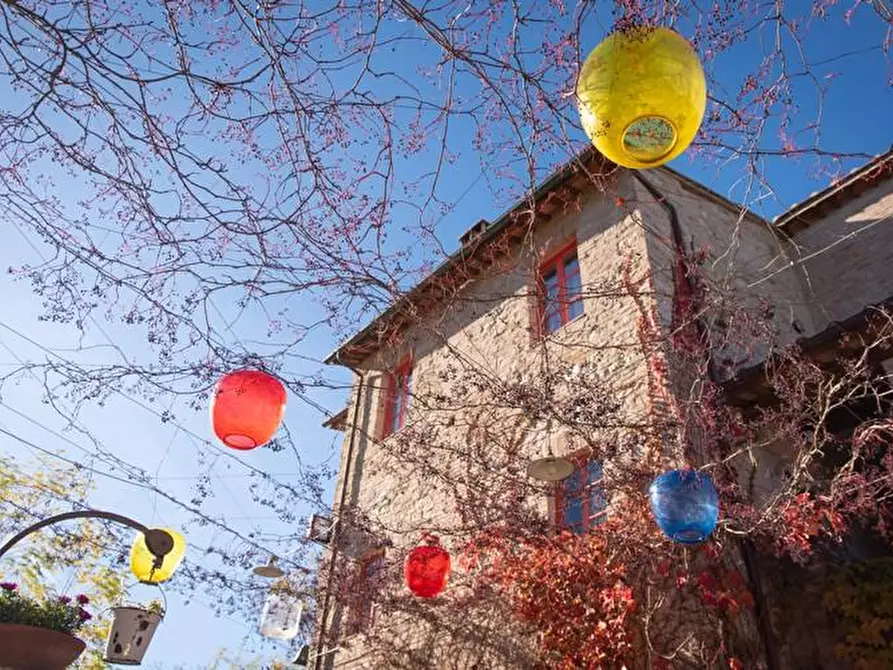 Immagine 4 di Casa colonica in vendita  a Colle Di Val D'elsa