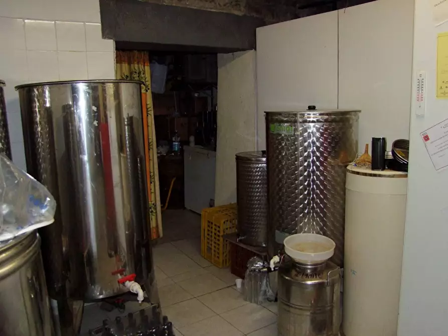 Immagine 28 di Casa colonica in vendita  a Rufina