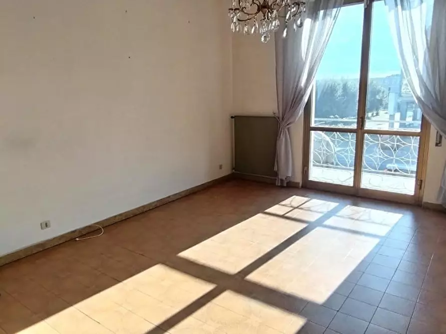 Immagine 16 di Appartamento in vendita  a Massa