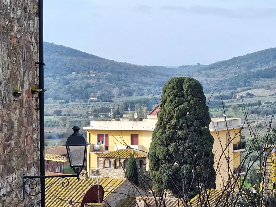 Immagine 27 di Appartamento in vendita  a Suvereto