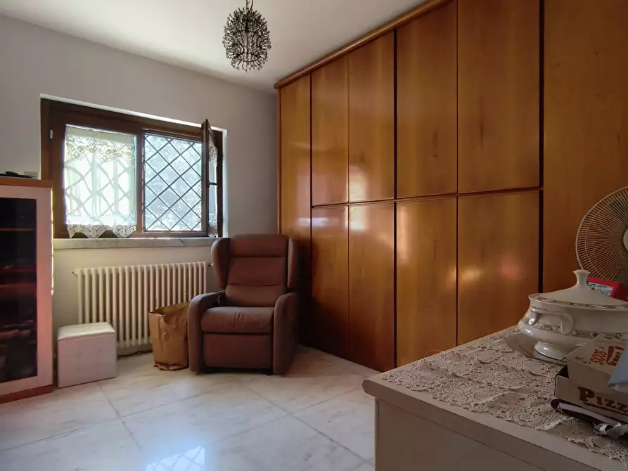 Immagine 7 di Casa indipendente in vendita  a Carrara