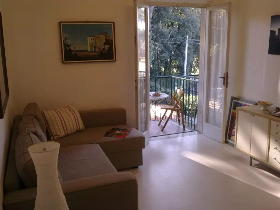 Immagine 7 di Appartamento in vendita  a Massa