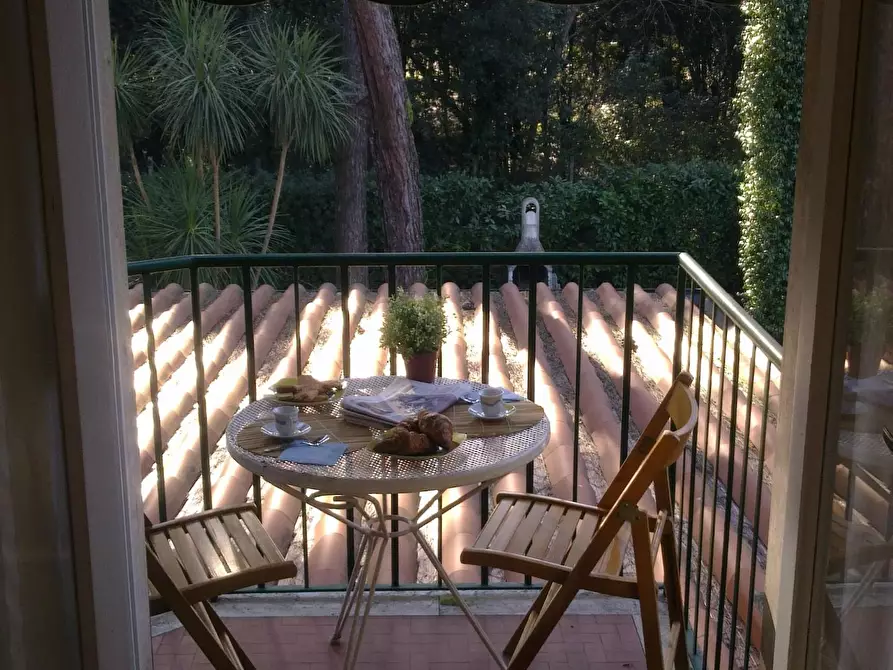 Immagine 8 di Appartamento in vendita  a Massa