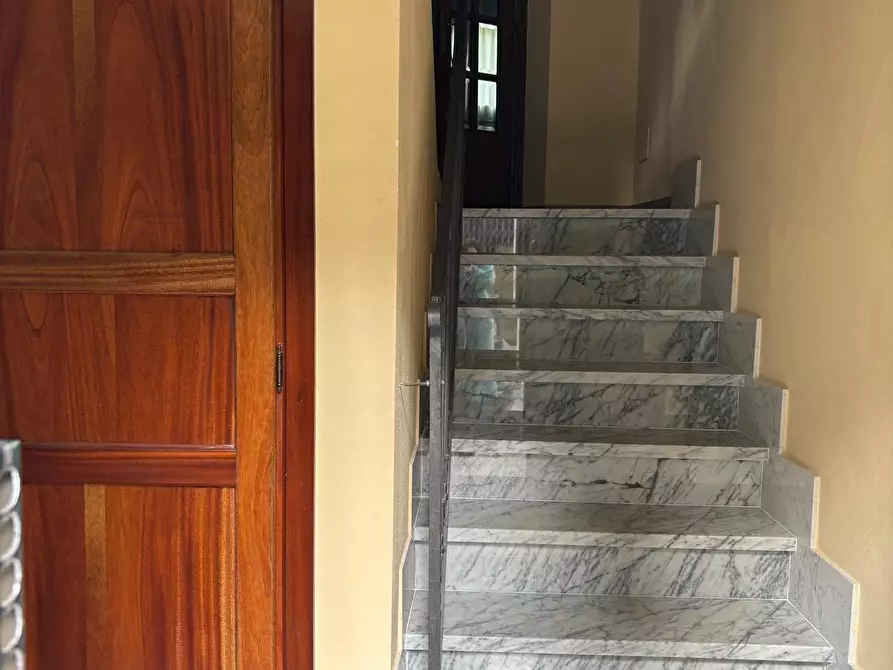 Immagine 23 di Casa semindipendente in vendita  a Massa