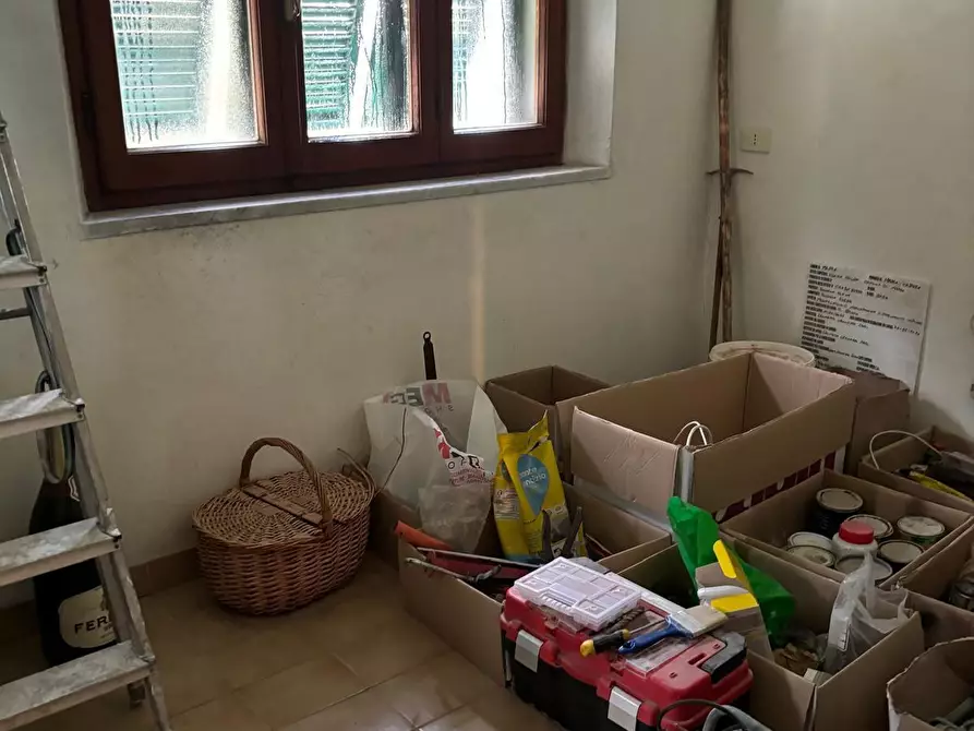 Immagine 5 di Casa semindipendente in vendita  a Massa