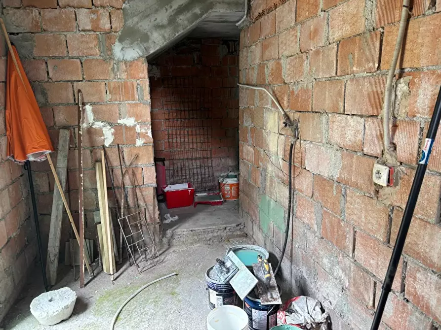 Immagine 20 di Casa semindipendente in vendita  a Massa