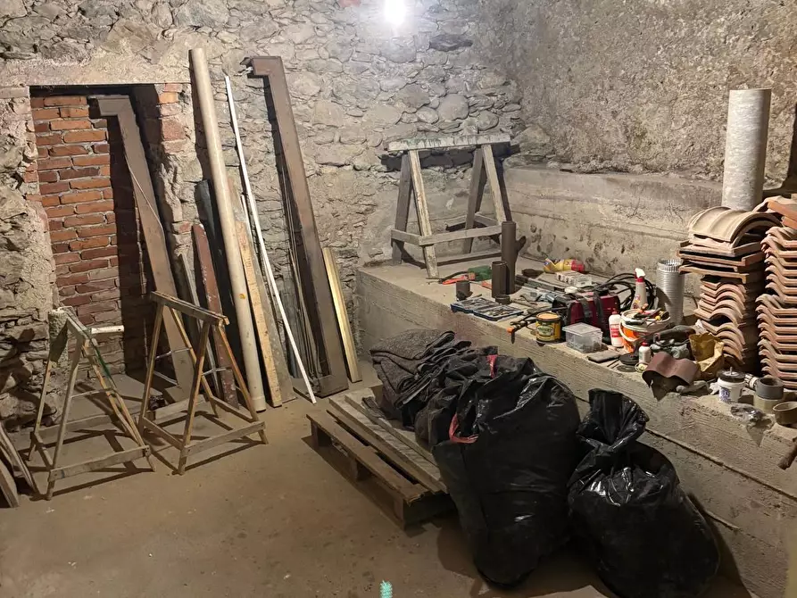 Immagine 18 di Casa semindipendente in vendita  a Massa