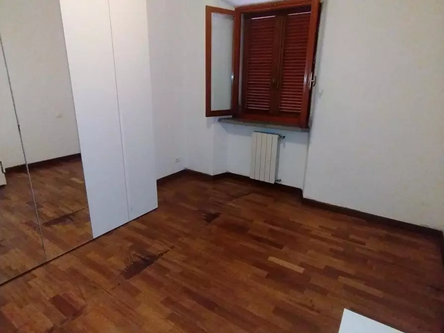 Immagine 37 di Appartamento in vendita  a Massa