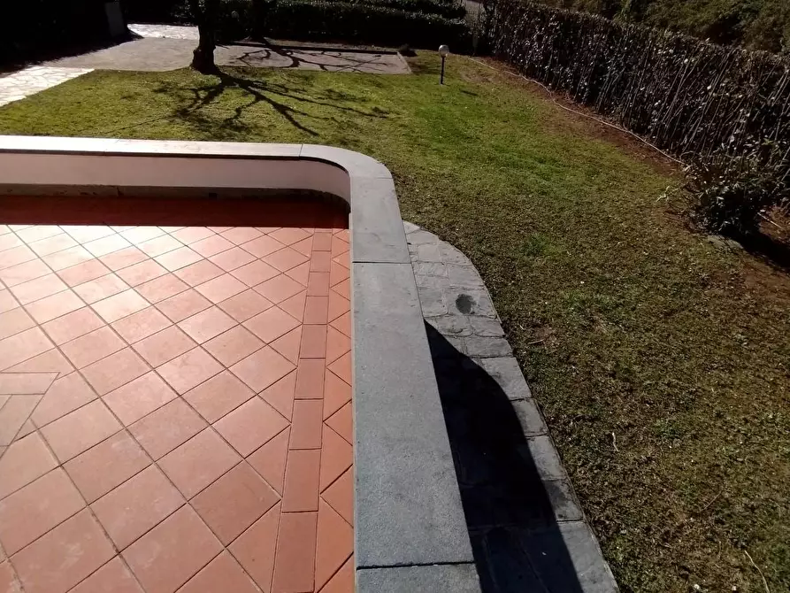 Immagine 9 di Appartamento in vendita  a Massa