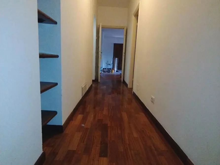 Immagine 34 di Appartamento in vendita  a Massa