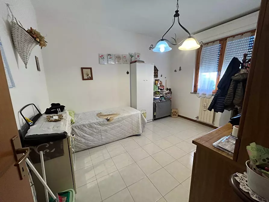 Immagine 16 di Appartamento in vendita  a Cascina