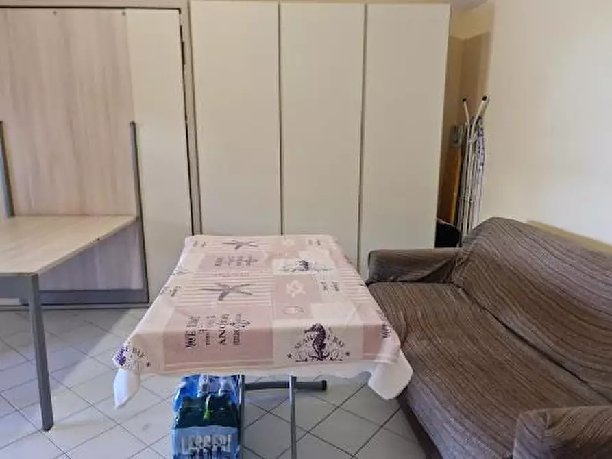 Immagine 13 di Casa semindipendente in vendita  a Carrara