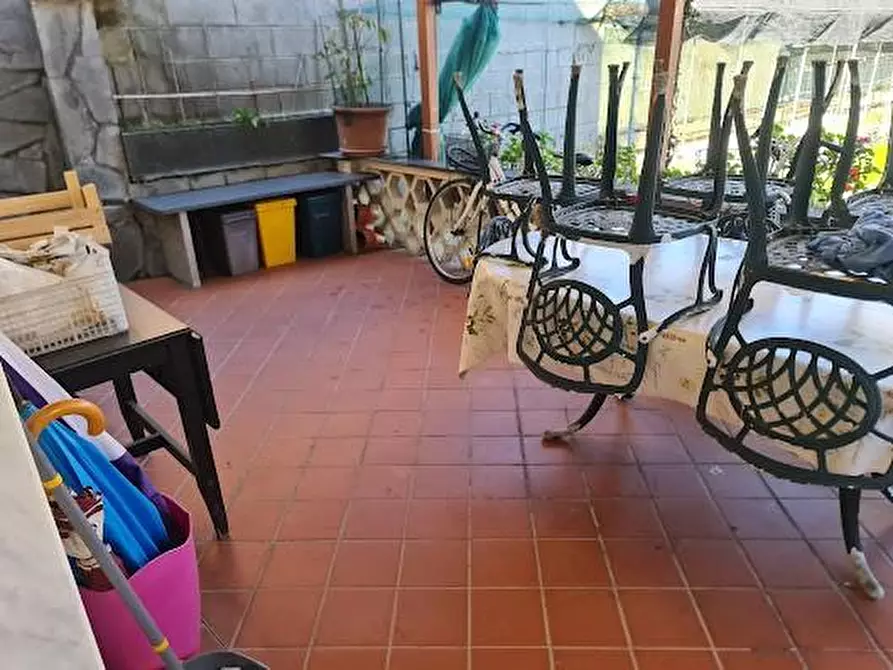 Immagine 4 di Casa semindipendente in vendita  a Carrara