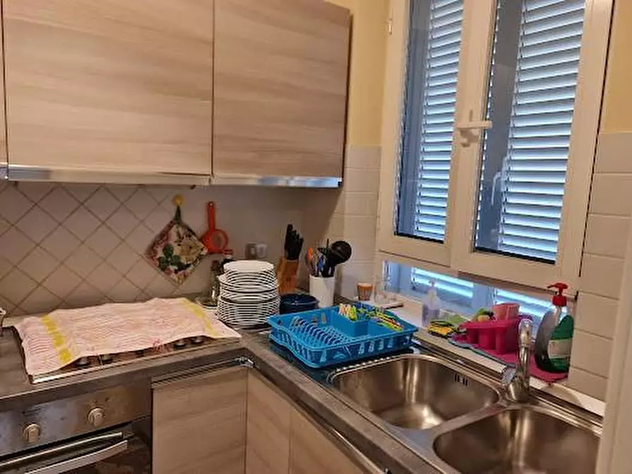 Immagine 10 di Casa semindipendente in vendita  a Carrara