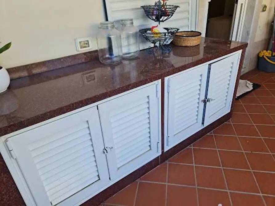 Immagine 9 di Casa semindipendente in vendita  a Carrara